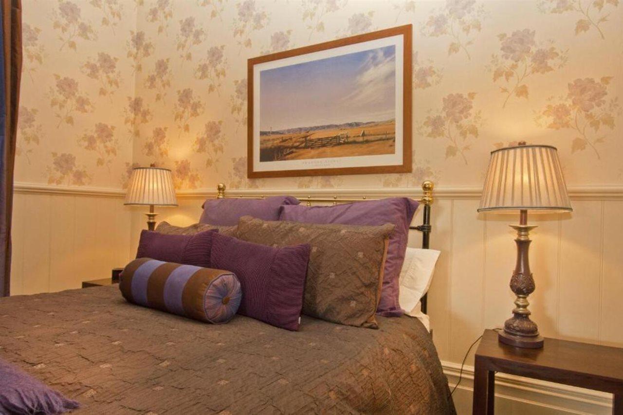 Lilac Rose Boutique Bed And Breakfast Крайстчёрч Экстерьер фото